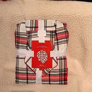 Men's pajamas Christmas plaid size Large Target brand